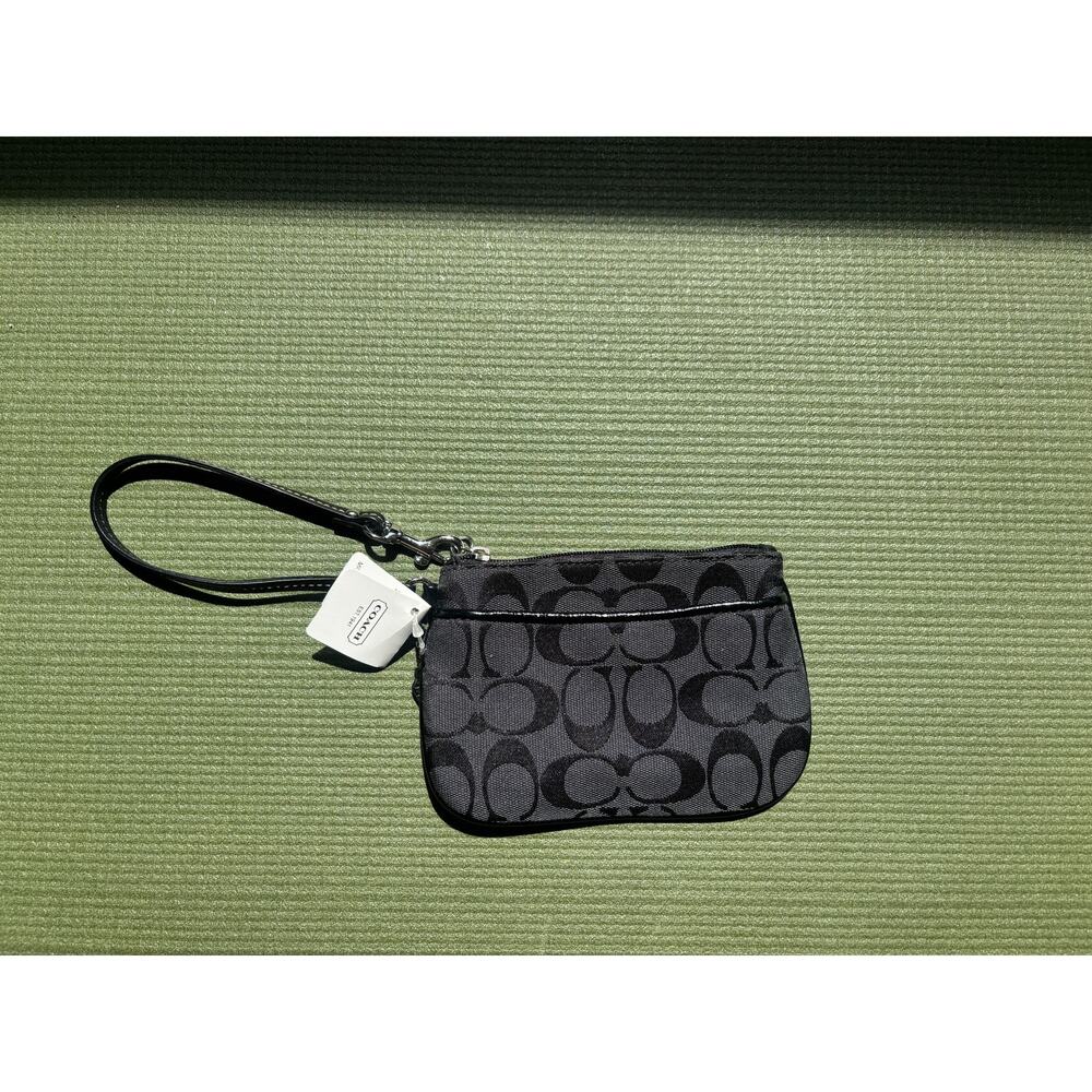 NWT Coach Signature Small Wristlet Black Grey Silver Hardware F45659